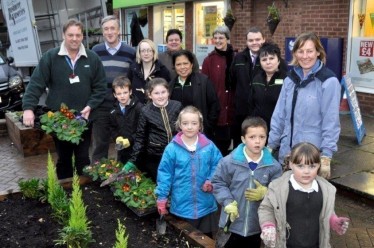 Group planting nov 2