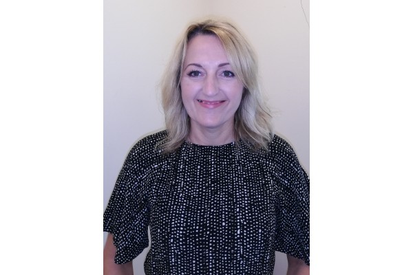 Jo Carr website