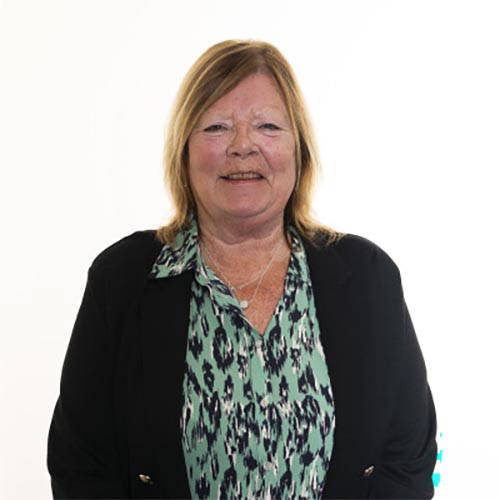 Lynn Fonseca headshot