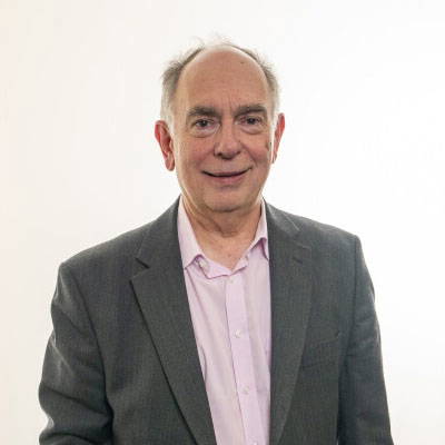 Tony Deakin headshot